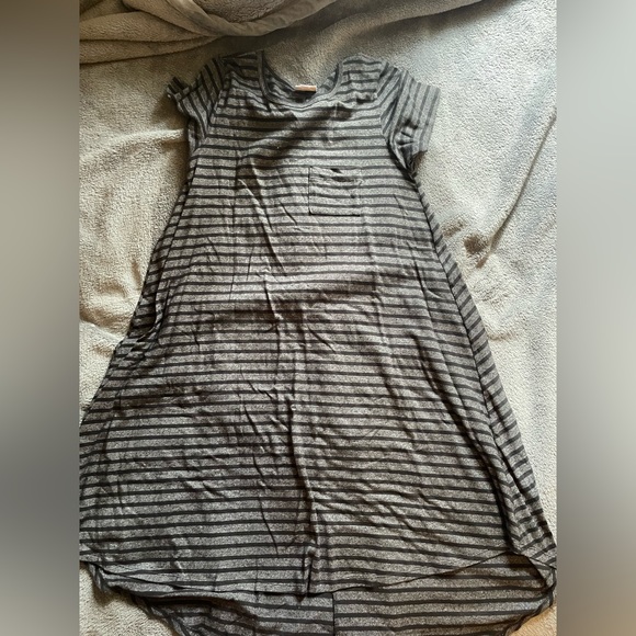 LuLaRoe dress Carly - Picture 1 of 2